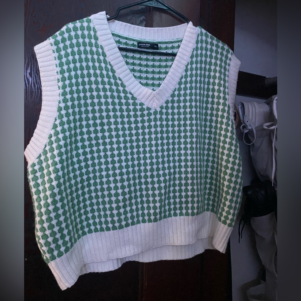 womens green and white knit cover up